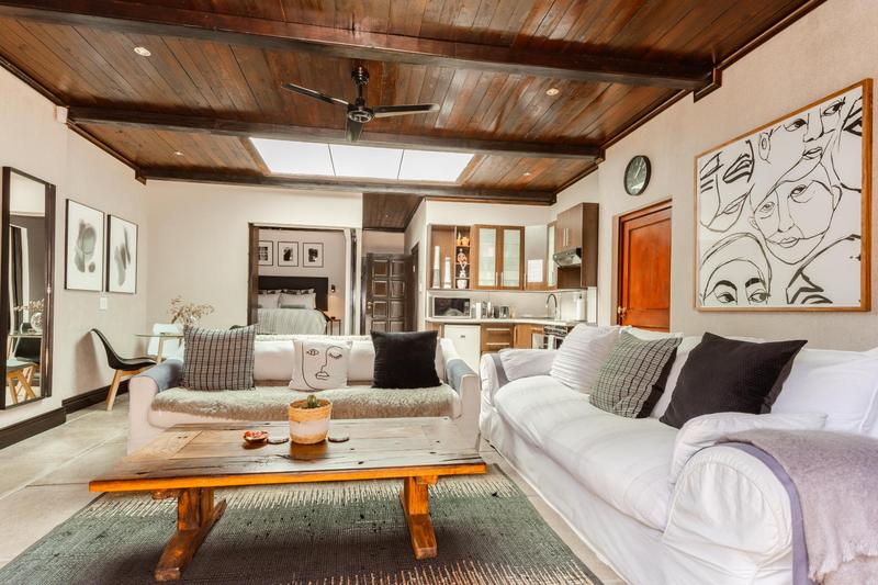6 Bedroom Property for Sale in Plumstead Western Cape